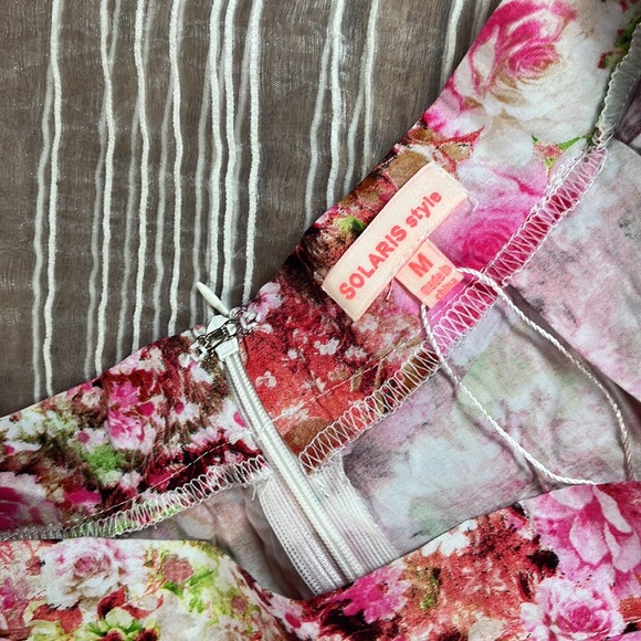 Floral Summer Crop Outfit - Picture 3 of 4